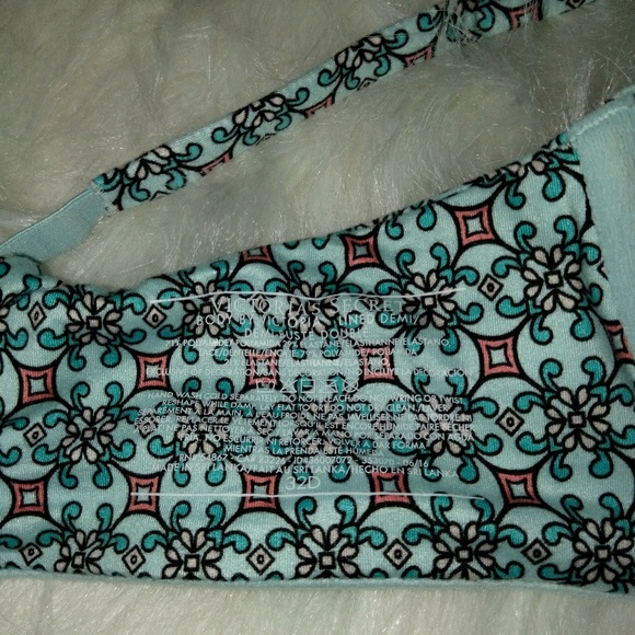 Victoria's Secret Body by Victoria lined Demi - Picture 5 of 6